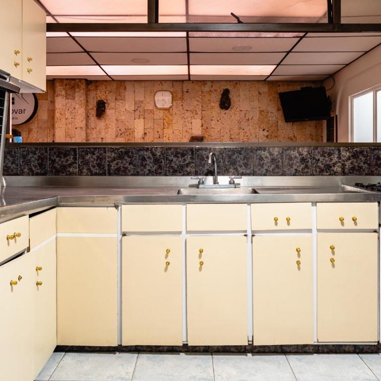 Innovar Casa Hostal - Habitación Doble Estándar - 1 o 2 camas - 19
