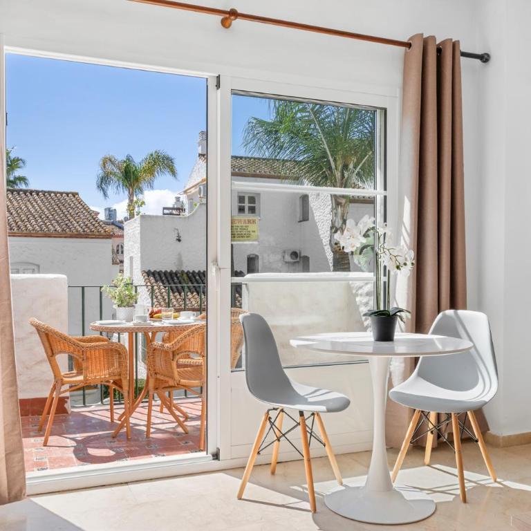 Cozy 1 Bedroom in Estepona Benavista - Apartamento de 1 dormitorio - 4