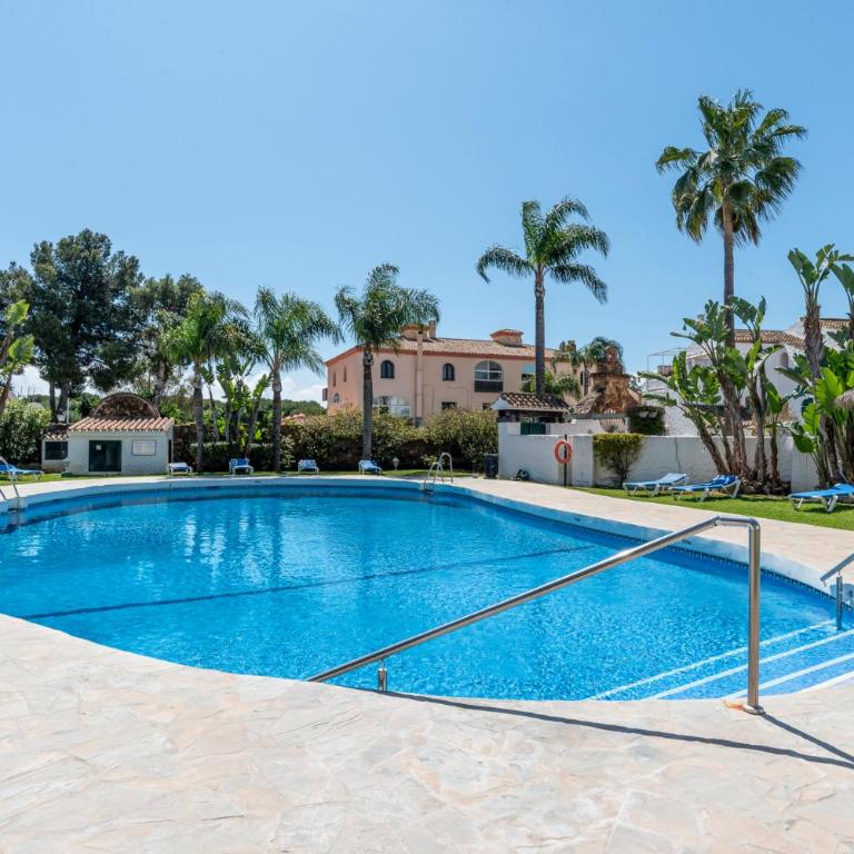 Cozy 1 Bedroom in Estepona Benavista - Apartamento de 1 dormitorio - 7