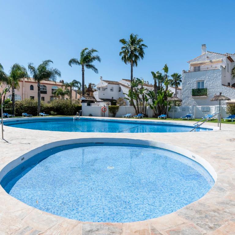 Cozy 1 Bedroom in Estepona Benavista - Apartamento de 1 dormitorio - 13