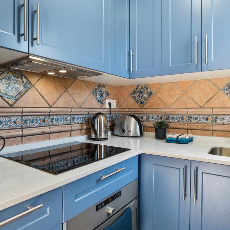 Cozy 1 Bedroom in Estepona Benavista - Apartamento de 1 dormitorio - 22