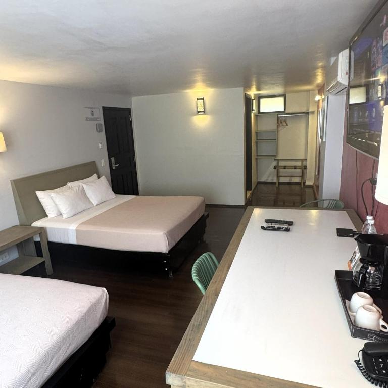 Centro 19 Hotel - Double Room - Two Double Room - 5