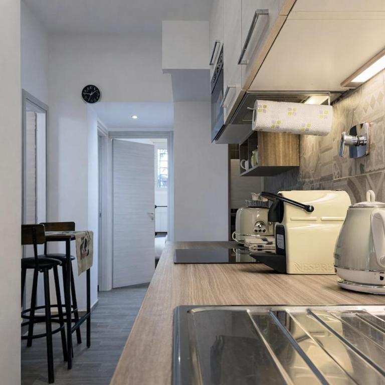 Stylish 3BR in Artsy Pigneto 2 Min to Metro - Appartamento con 3 Camere da Letto - 11