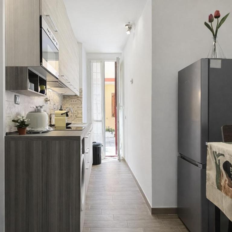 Stylish 3BR in Artsy Pigneto 2 Min to Metro - Appartamento con 3 Camere da Letto - 12