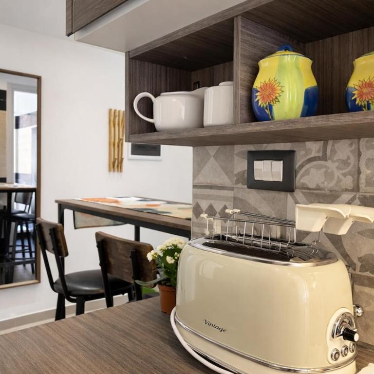 Stylish 3BR in Artsy Pigneto 2 Min to Metro - Appartamento con 3 Camere da Letto - 27