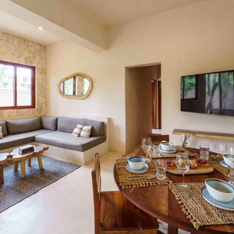 Modern ground-level 3BR Retreat with Private Pool - Apartamento - 9