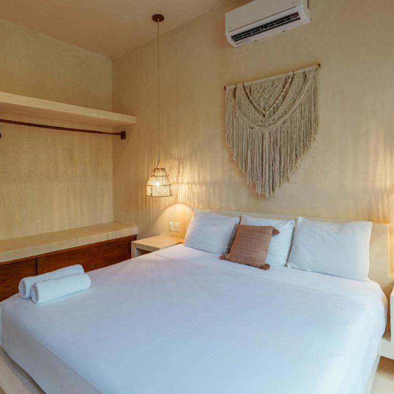 Modern ground-level 3BR Retreat with Private Pool - Apartamento - 24