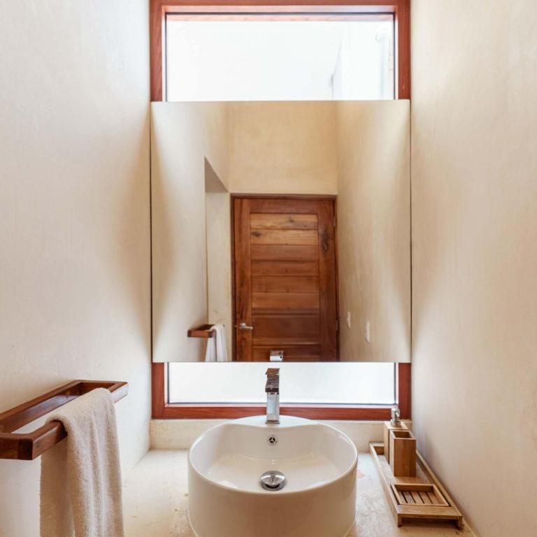 Modern ground-level 3BR Retreat with Private Pool - Apartamento - 27