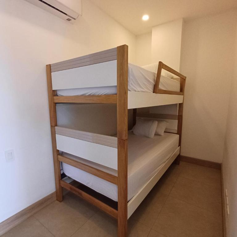 Encantador Espacio con Salida al Mar en Manzanillo - Two-Bedroom Apartment with Resort View - 8
