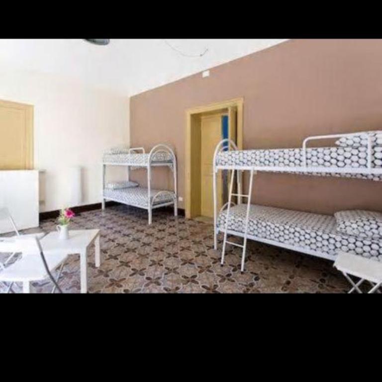Moon Light Hostel - Dormitorio Misto con 10 Letti - 2