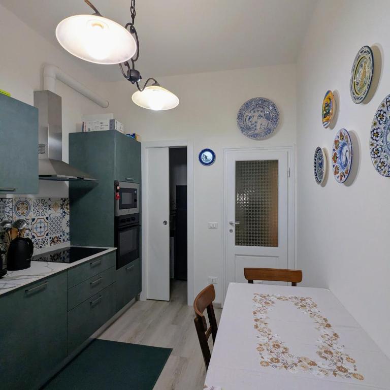 Natural Florence - Double Room with Shared Bathroom - 10