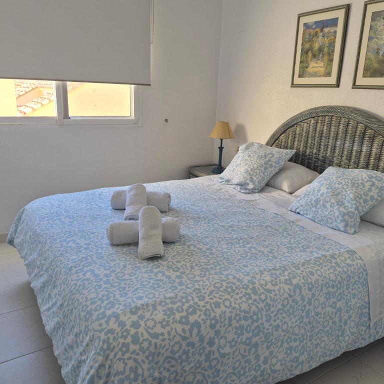 Estupendo apartamento en primera línea de playa y con vistas al mar - Apartamento con terraza - 27