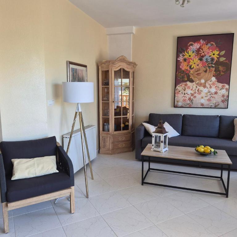 Estupendo apartamento en primera línea de playa y con vistas al mar - Apartamento con terraza - 14