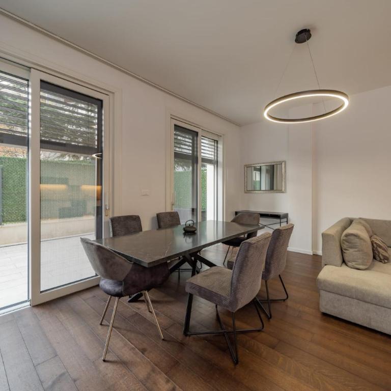 Dedinje Luxury Apartment with Spa & Garage - Apartman sa 2 Spavaće Sobe - 14