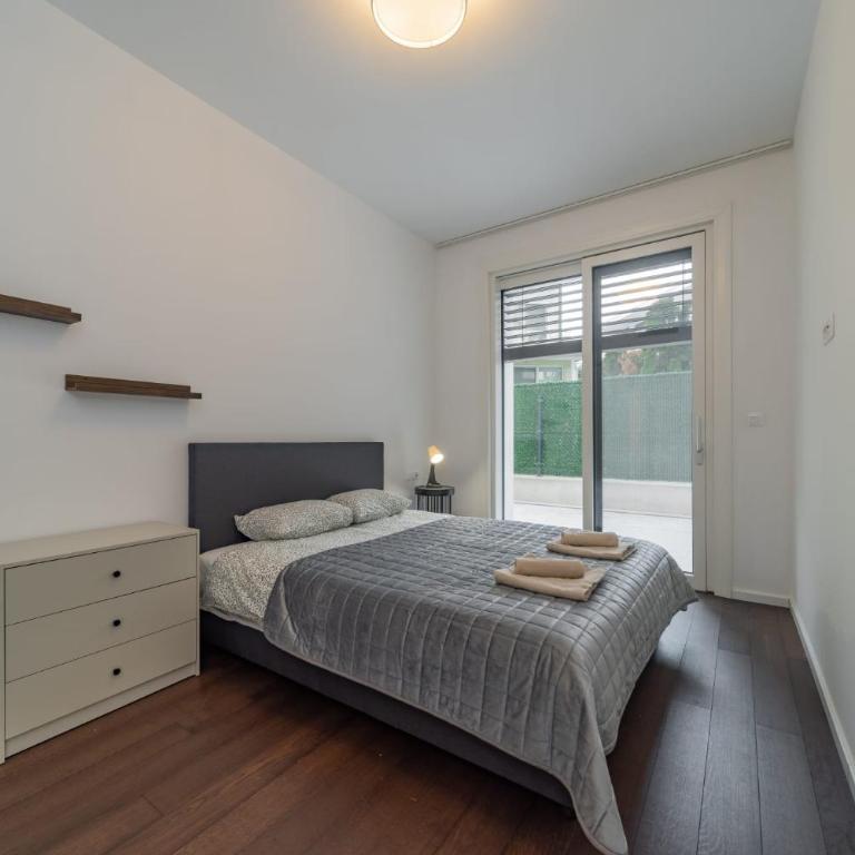 Dedinje Luxury Apartment with Spa & Garage - Apartman sa 2 Spavaće Sobe - 29