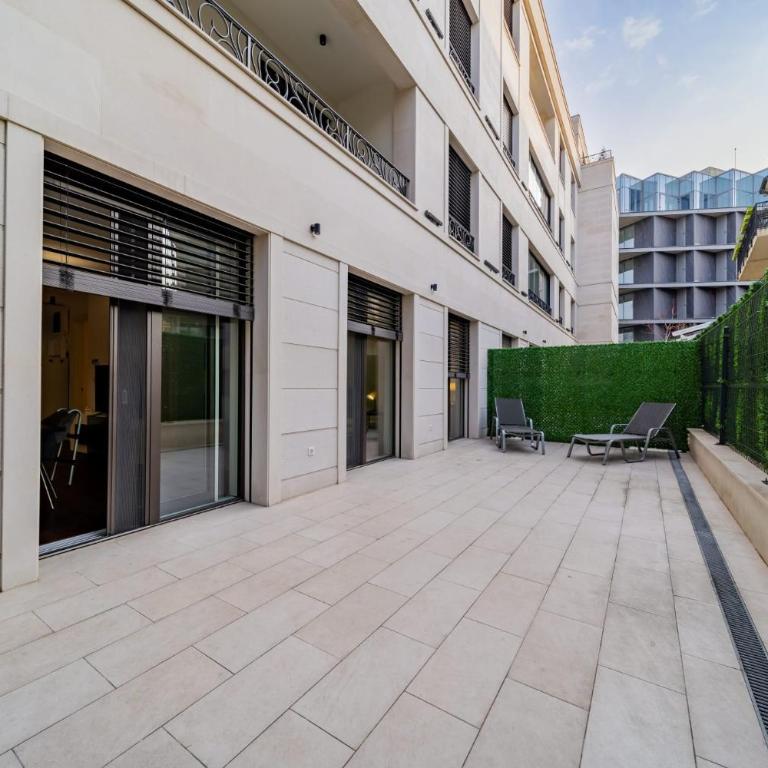 Dedinje Luxury Apartment with Spa & Garage - Apartman sa 2 Spavaće Sobe - 16