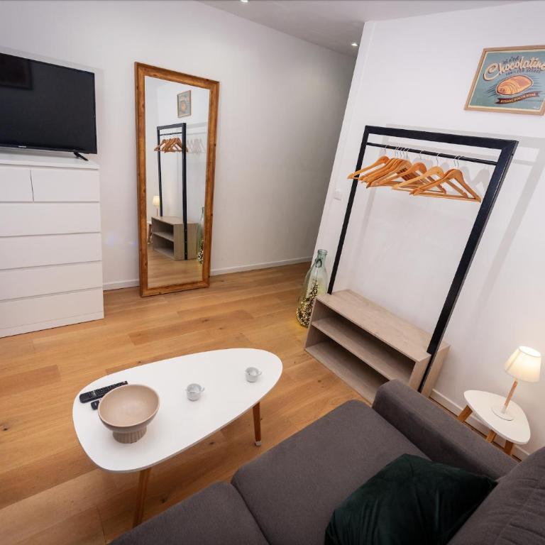 Ô Charme des Blanchers - Climatisation, Wifi, TV - Appartamento con 1 Camera da Letto - 35