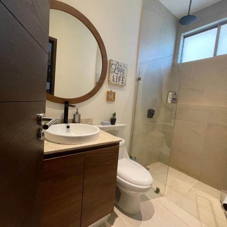 Beautiful condo 2bed, 3bath, pools and city views! - Apartamento de 2 dormitorios - 6