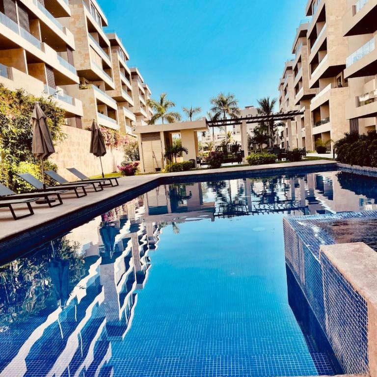 Beautiful condo 2bed, 3bath, pools and city views! - Apartamento de 2 dormitorios - 25