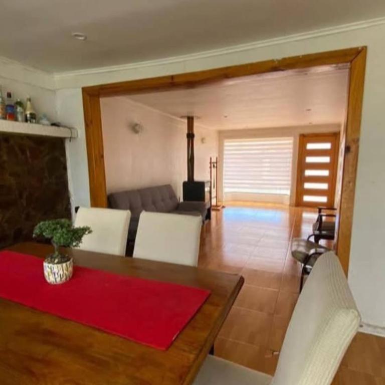 Lautaro - Three-Bedroom House - 5