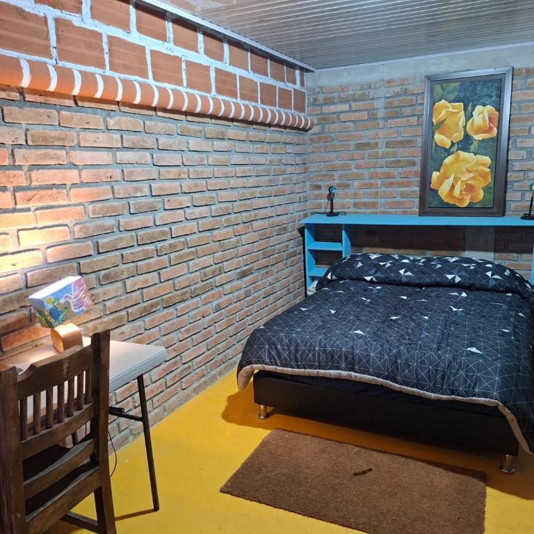 Forest Cabin paradise - Two-Bedroom Chalet - 3