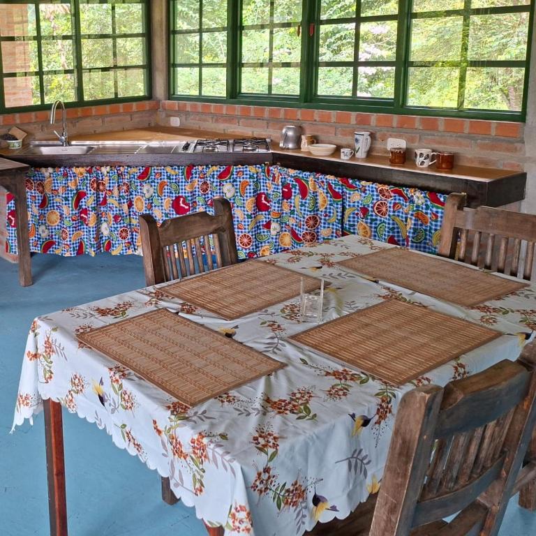 Forest Cabin paradise - Two-Bedroom Chalet - 4