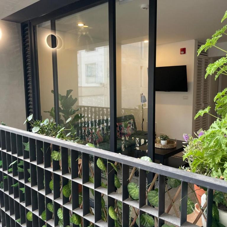 New in Barranco 2BR balcony Close to everything - Two-Bedroom Apartment with Balcony - 3