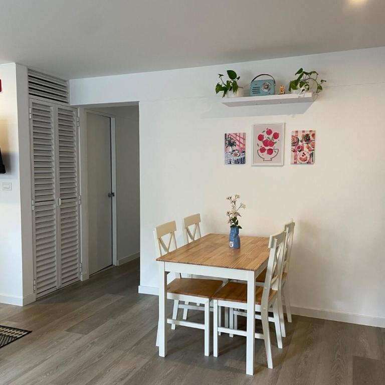 New in Barranco 2BR balcony Close to everything - Two-Bedroom Apartment with Balcony - 7