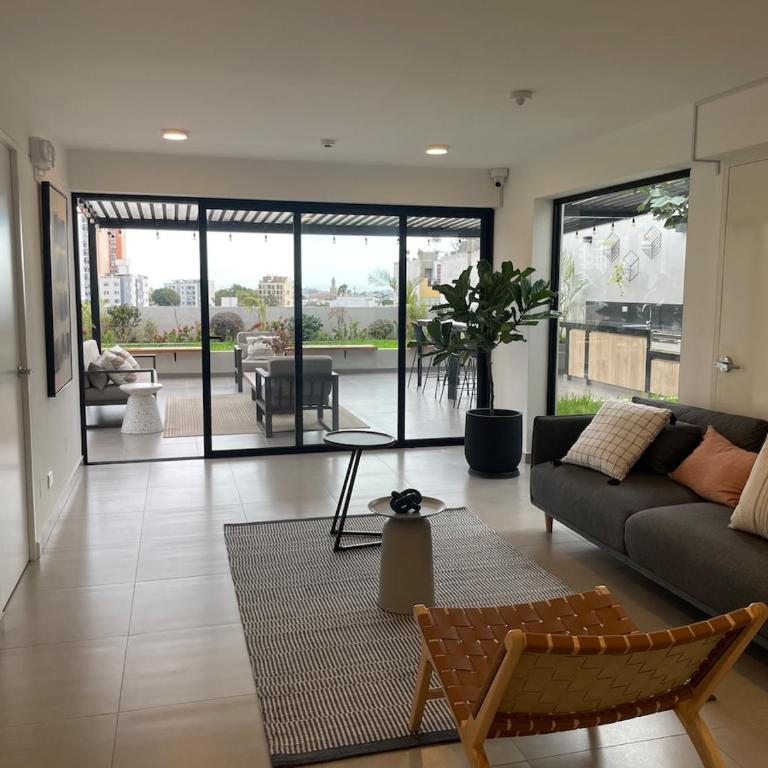 New in Barranco 2BR balcony Close to everything - Two-Bedroom Apartment with Balcony - 15