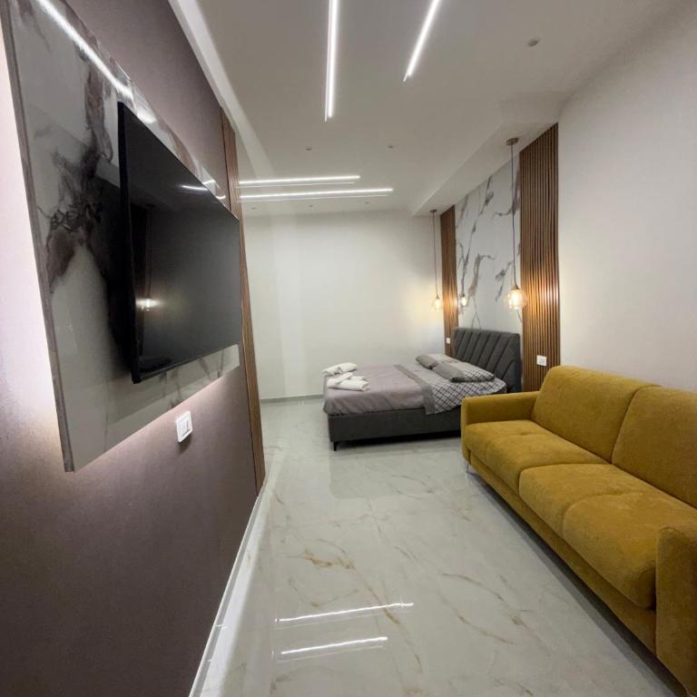 Umberto Golden House - Appartamento con 2 Camere da Letto - 89