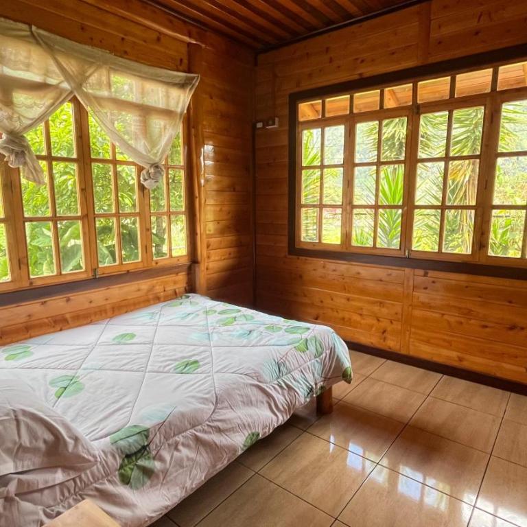 CABAÑA RaNCH OXAPAMPA - Casa de 2 dormitorios - 16