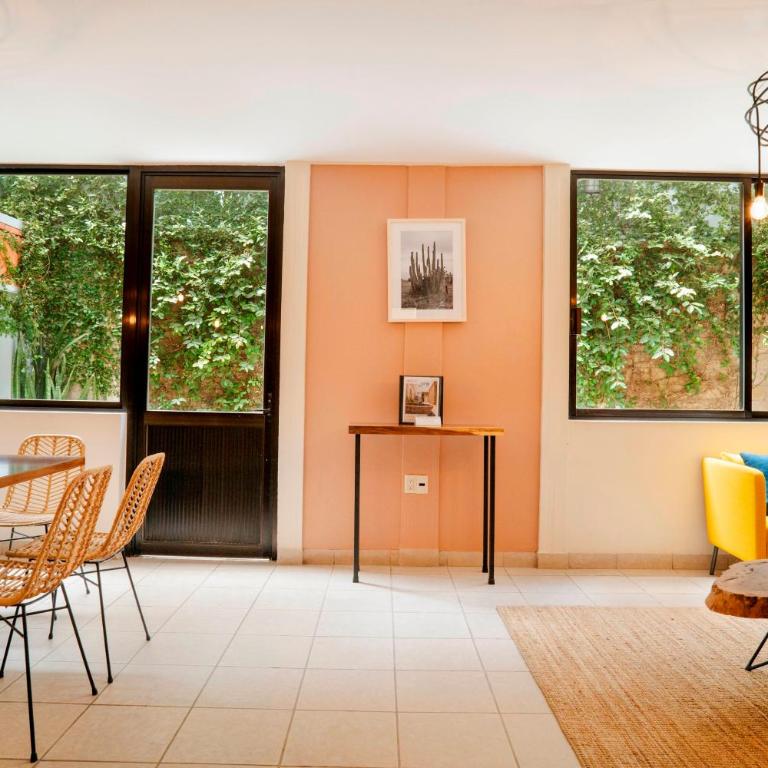 PORFIRIO 2 · Two Houses Seven Bedroom Group Retreat - Casa - 1