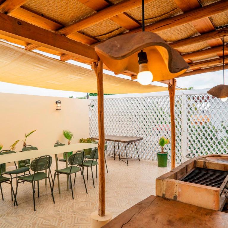 PORFIRIO 2 · Two Houses Seven Bedroom Group Retreat - Casa - 11