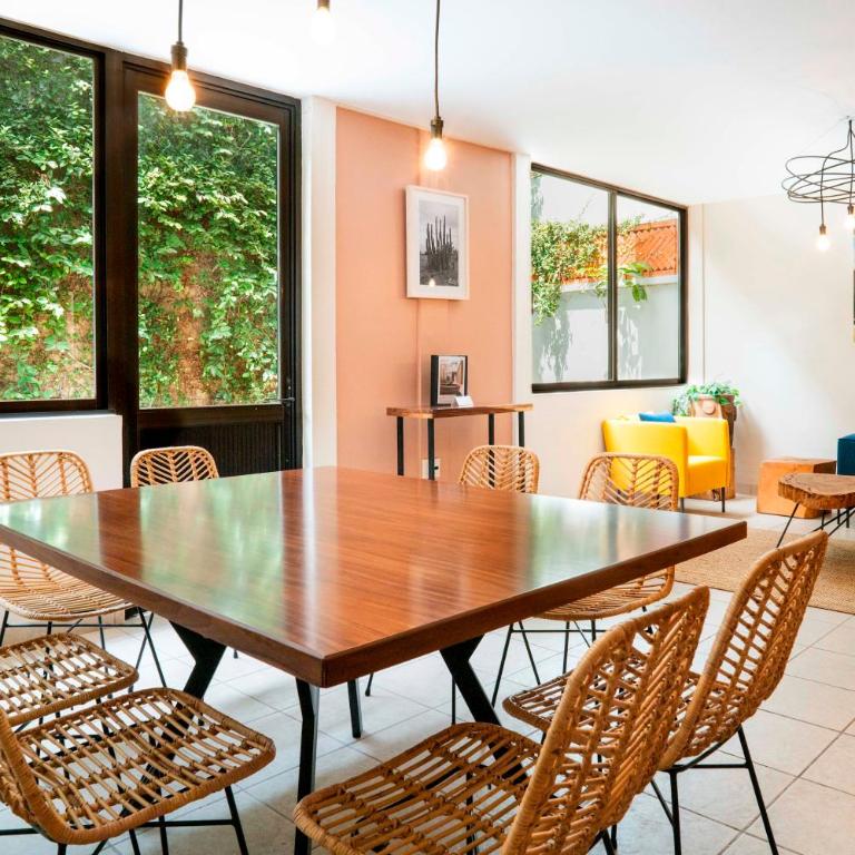 COMPLEJO PORFIRIO · Two Houses Seven Bedroom Group Retreat - Casa - 11