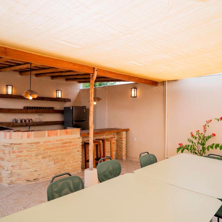 COMPLEJO PORFIRIO · Two Houses Seven Bedroom Group Retreat - Casa - 21