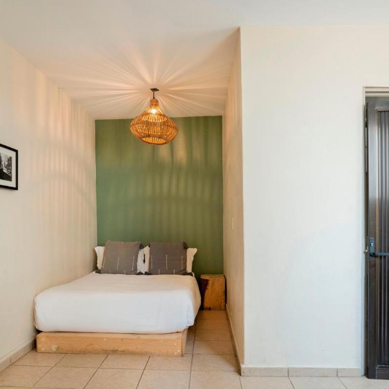 COMPLEJO PORFIRIO · Two Houses Seven Bedroom Group Retreat - Casa - 22