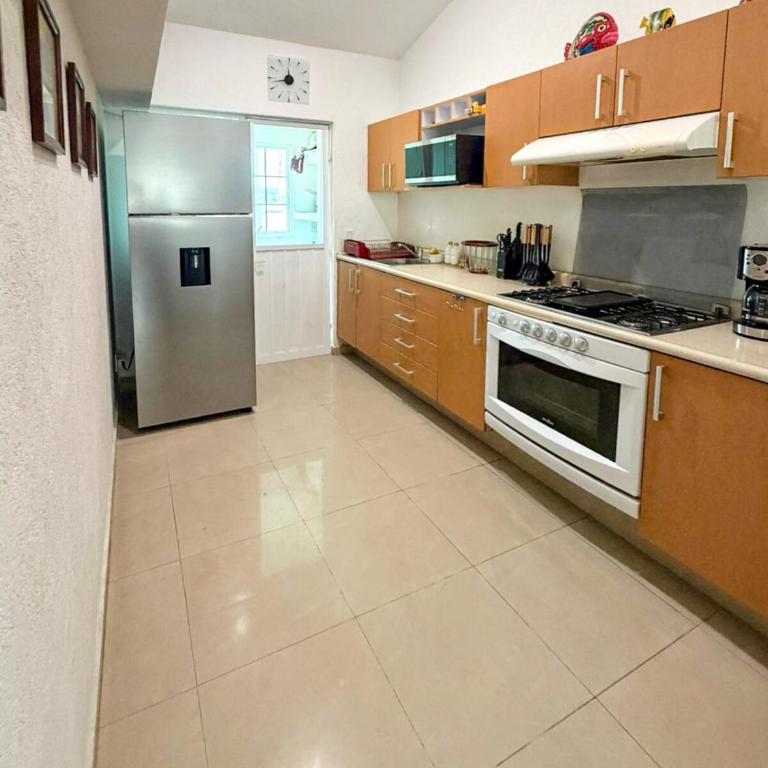 Espectacular Depa cerca de playa y Arena GNP - Apartamento de 3 dormitorios - 27