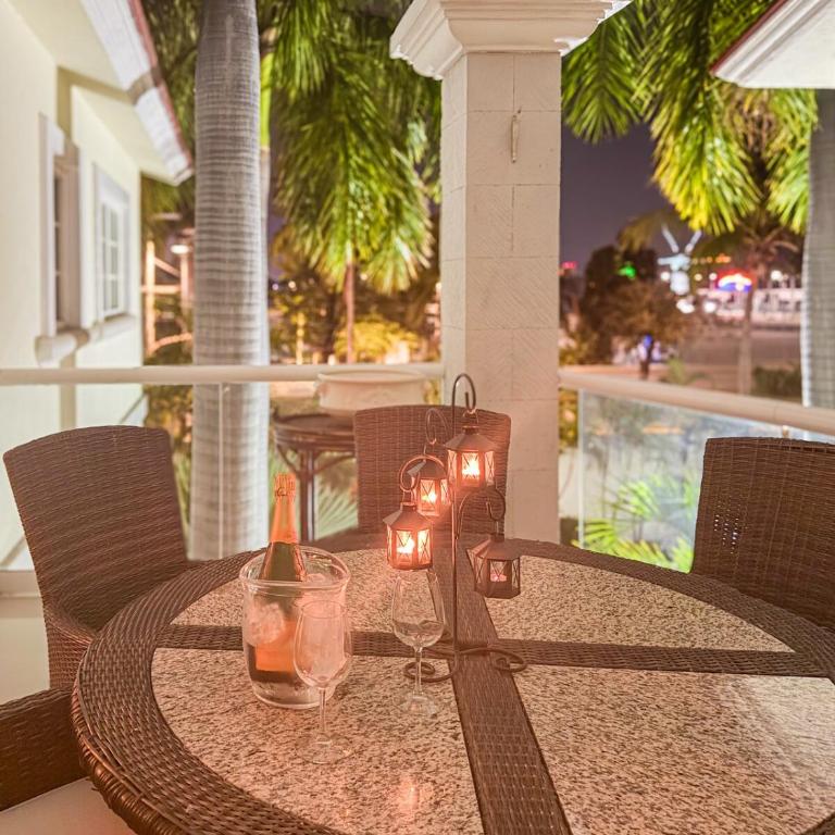 Espectacular Depa cerca de playa y Arena GNP - Apartamento de 3 dormitorios - 10