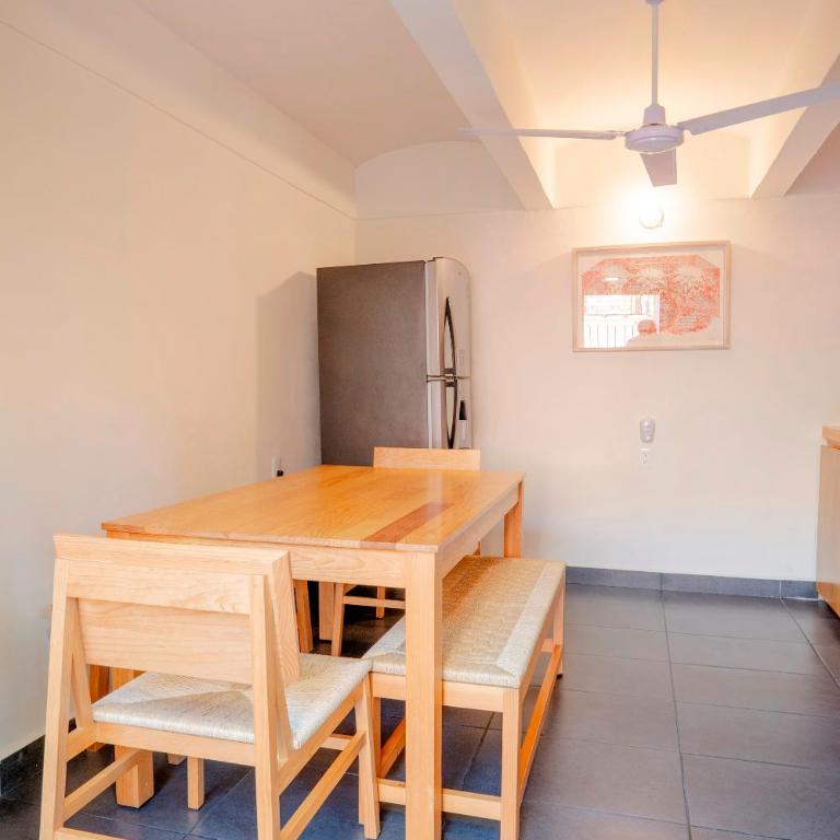 REGIONES - ISTMO · ASpacious 3 Bedroom Apt Upper Room - Apartamento - 18