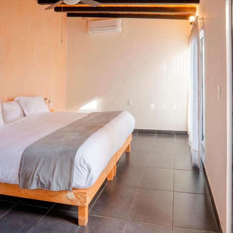 REGIONES - ISTMO · ASpacious 3 Bedroom Apt Upper Room - Apartamento - 28