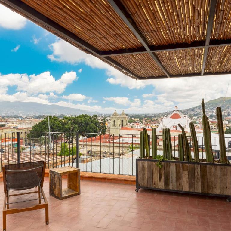 REGIONES - SIERRA NORTE · Sunny Suite with Terrace and Beautiful Views - Apartamento - 1