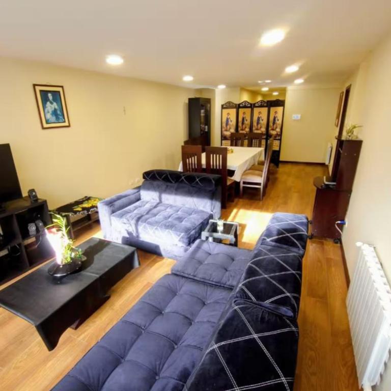 Torres del Poeta Piso 20 Vista Panorámica - Apartamento - 3