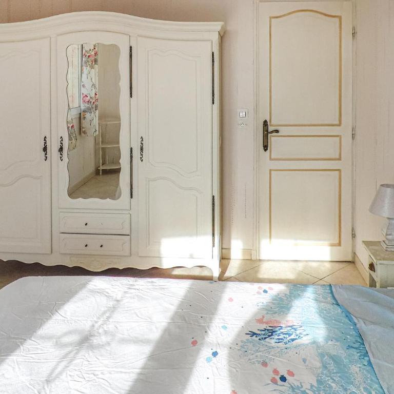 Awesome Home In Cavalaire - Maison 3 Chambres - 10