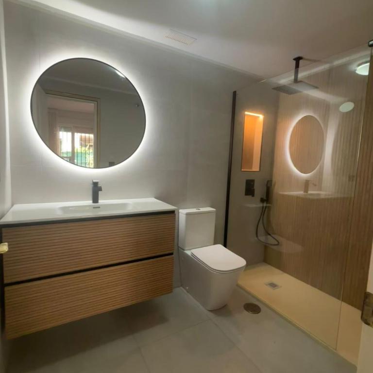 Apartamento con enorme terraza en complejo con piscina en Nueva Andalucía - Lorcrimar - Two-Bedroom Apartment - 12