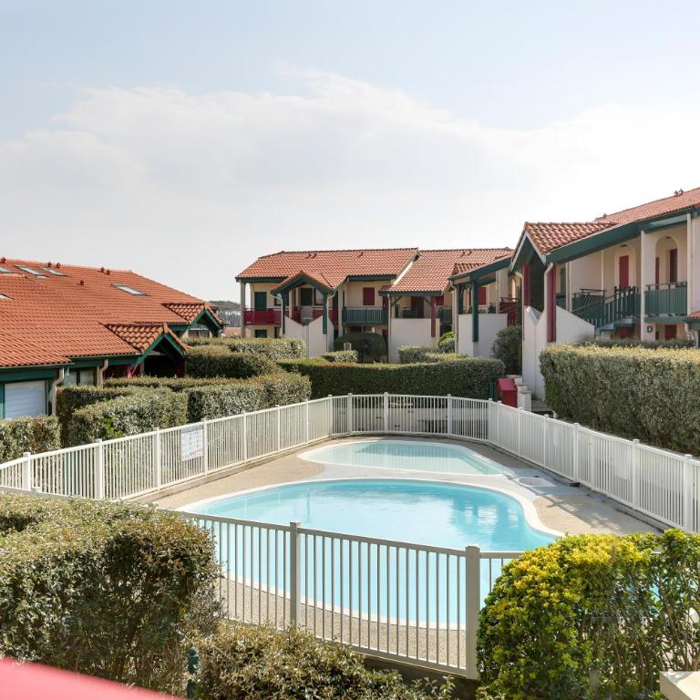 Appartement Santocha - Appartement - Vue sur Piscine - 1