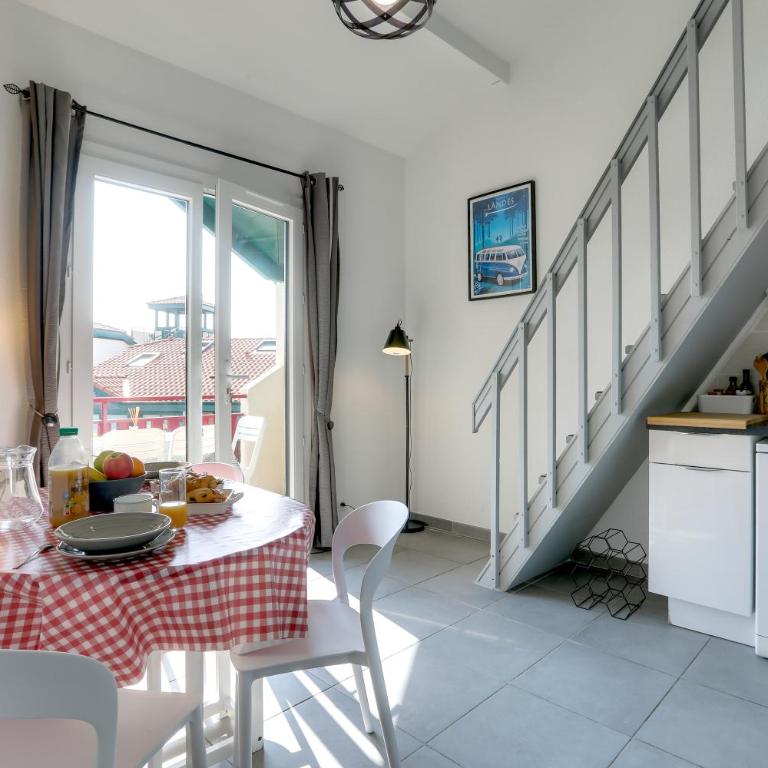 Appartement Santocha - Appartement - Vue sur Piscine - 2