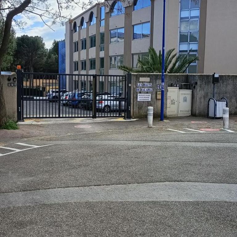 Studio cosy pour curistes avec terrasse, vue sur piscine - Appartement 1 Chambre - 9