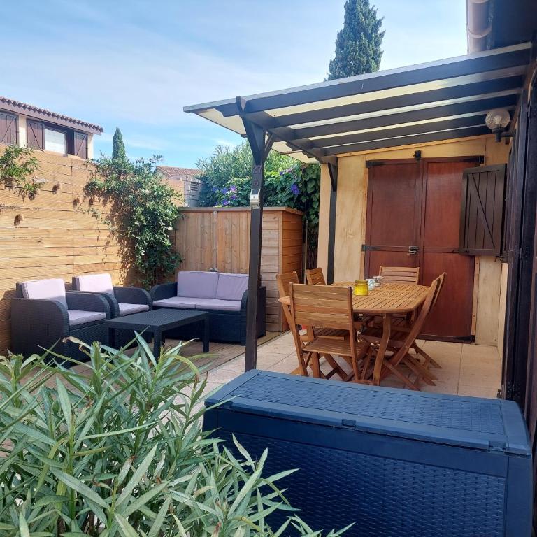 Maison à Portiragnes Plage - Résidence les Tamaris - Porte du Soleil - Prix piscine comprise - Maison 2 Chambres - 24
