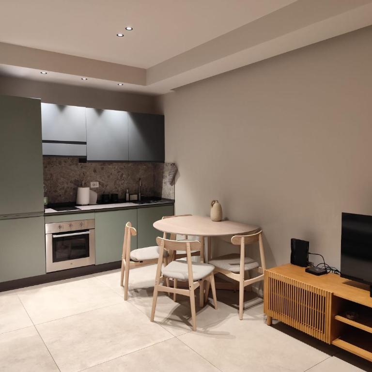 A Casa Di Ge - One-Bedroom Loft Apartment with Balcony - 1