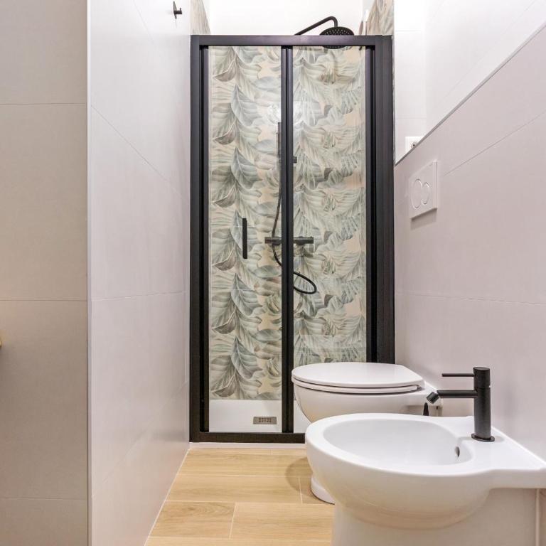 Maison Celeste Roma - Camera Matrimoniale con Bagno Privato - 13